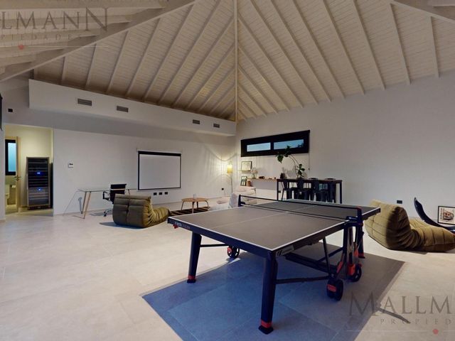 place photo 71