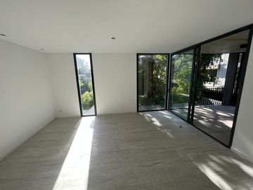 place photo 48