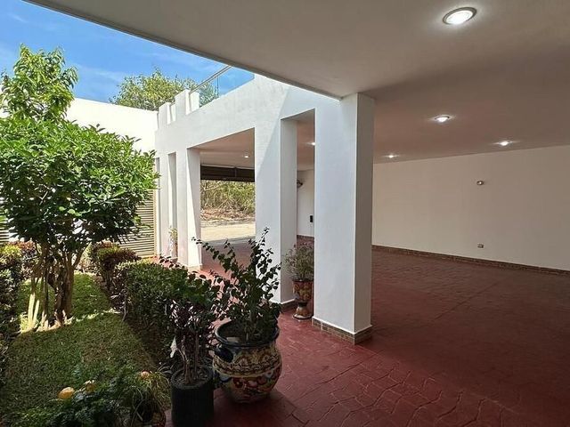 place photo 39