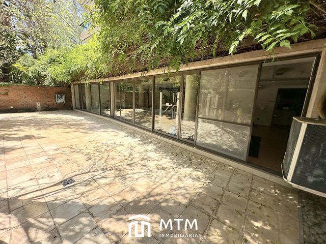 place photo 53