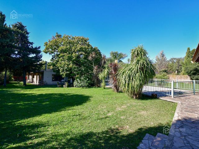 place photo 39