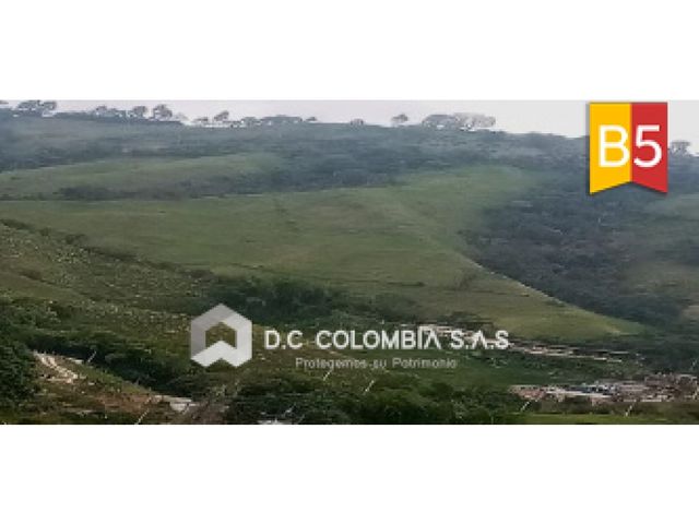 FINCA EN VENTA EN VILLAMARIA - CALDAS