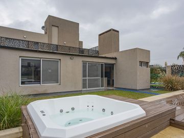place photo 44