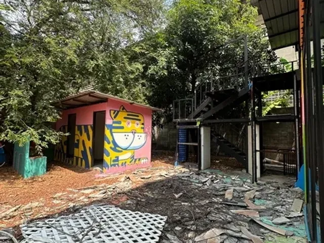 place photo 13