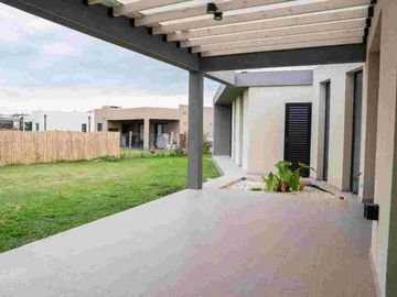 place photo 38