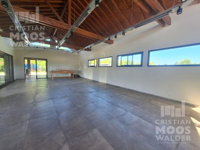 place photo 35