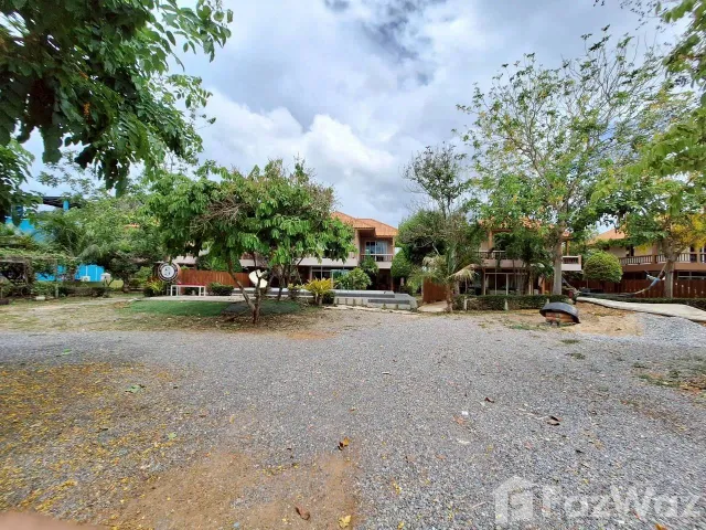 place photo 52