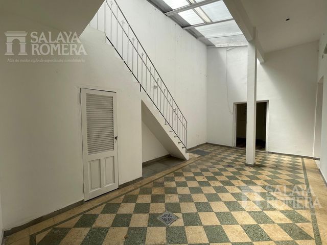 place photo 21