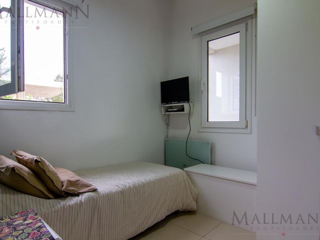 place photo 52