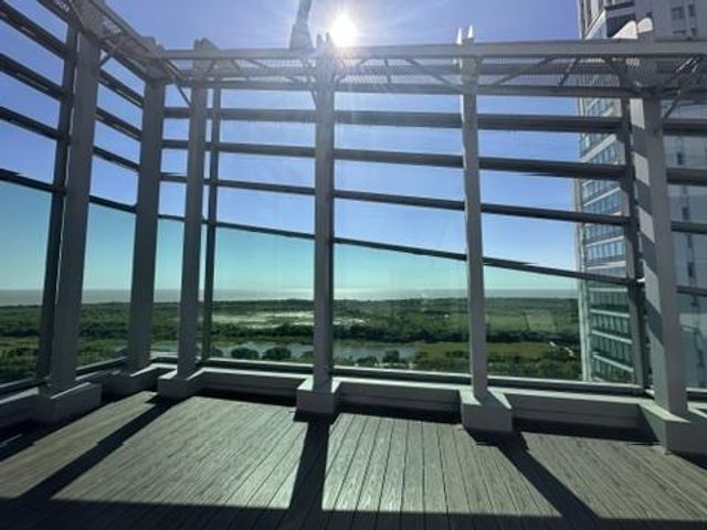place photo 53