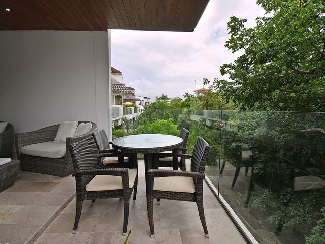 place photo 34