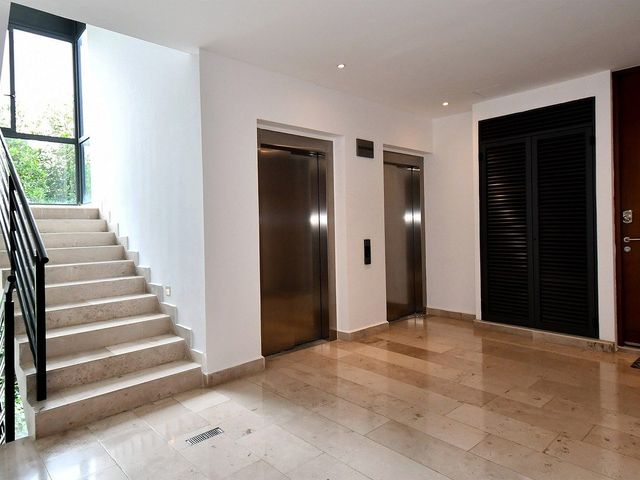 place photo 49