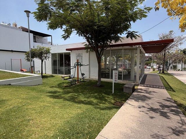 place photo 22