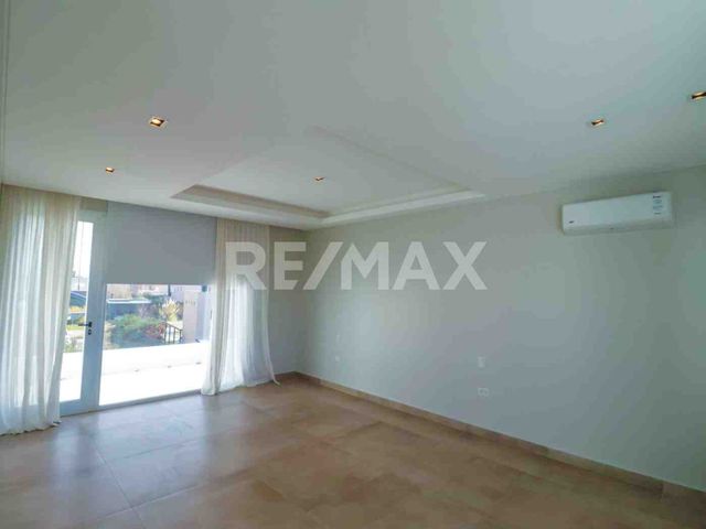 place photo 49