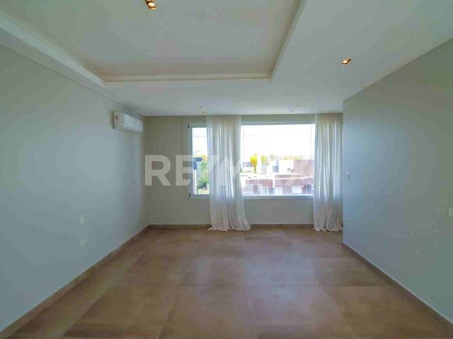 place photo 48