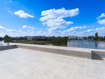 place photo 48