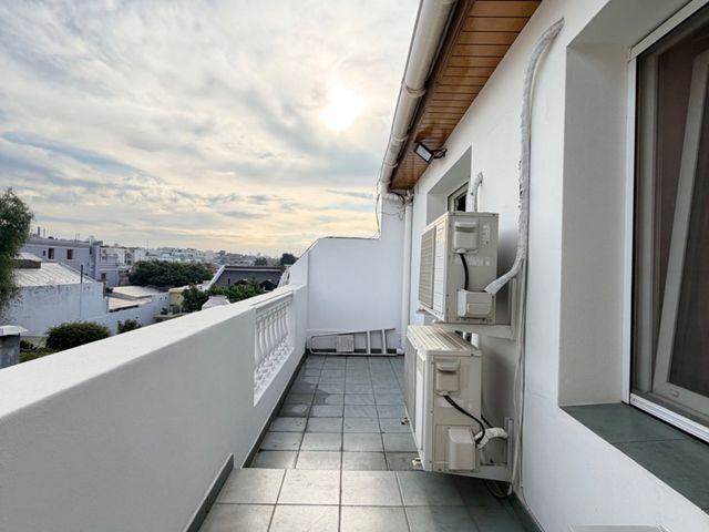 place photo 99