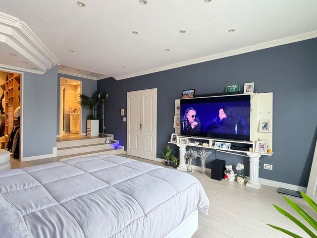 place photo 77