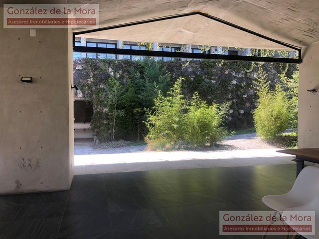 place photo 48