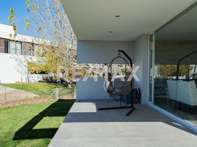 place photo 71
