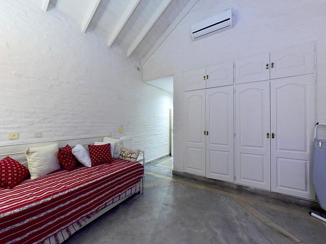 place photo 49