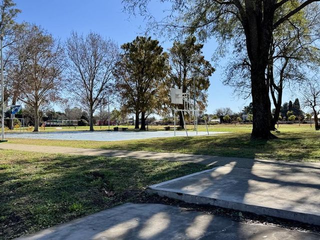 place photo 25