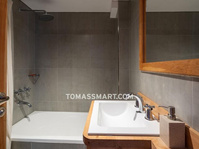 place photo 51