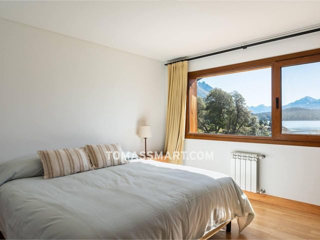 place photo 48