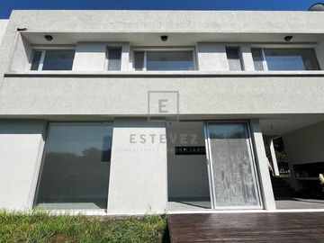 place photo 48