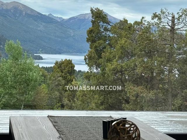 place photo 82