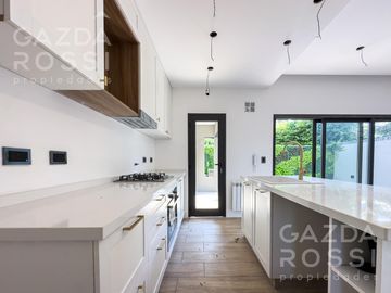 place photo 45
