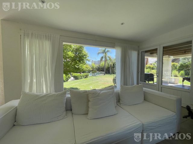 place photo 56