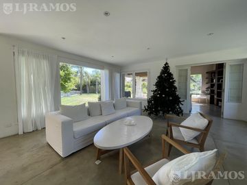 place photo 57