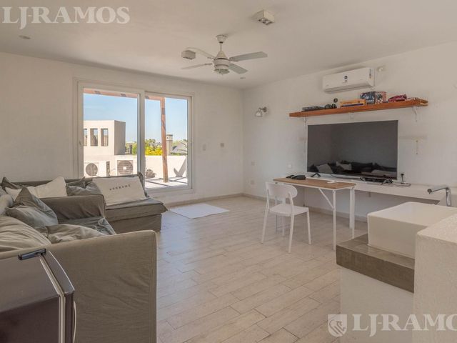 place photo 51