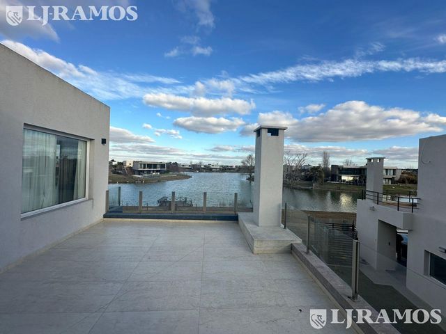 place photo 33