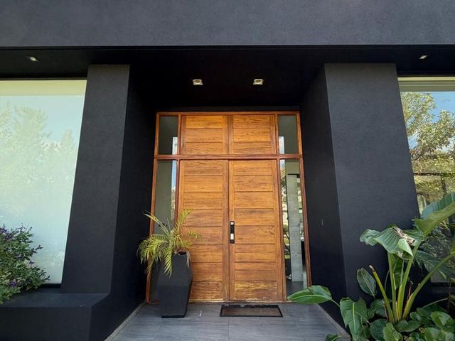 place photo 66