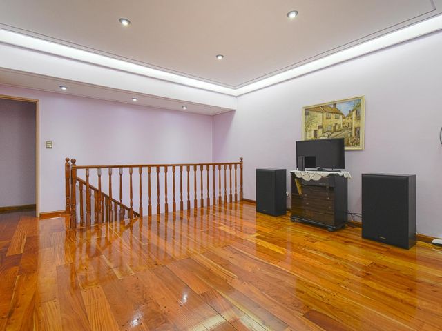 place photo 61