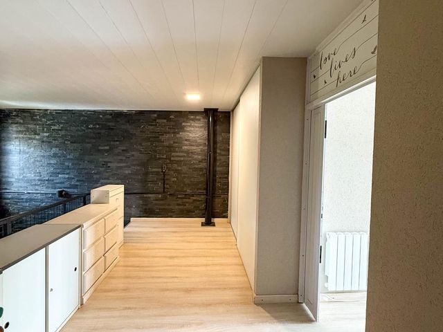 place photo 75