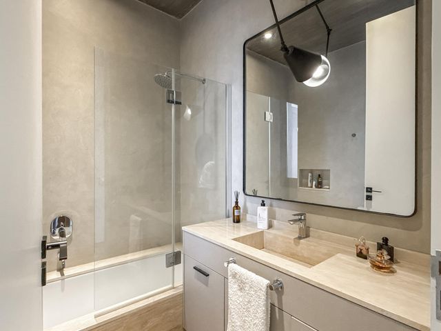 place photo 40