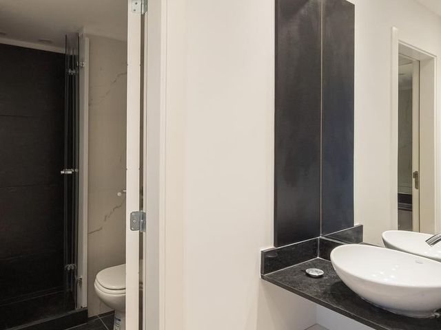 place photo 42