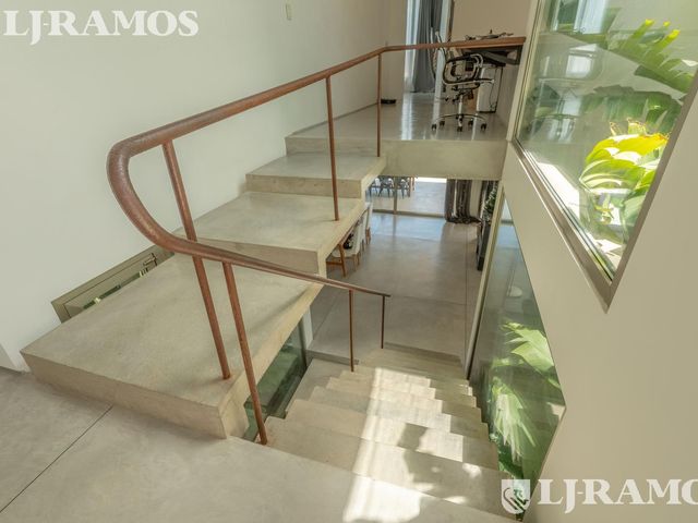 place photo 51