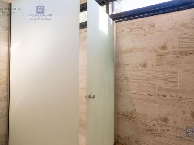 place photo 61
