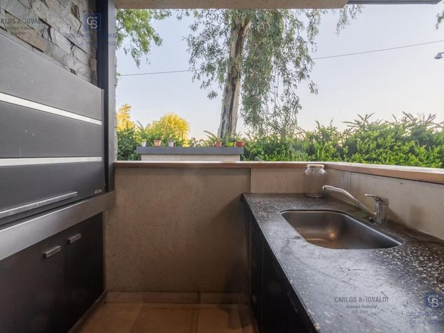 place photo 71