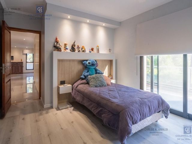 place photo 63