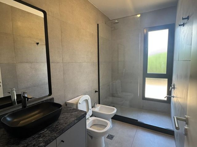 place photo 48