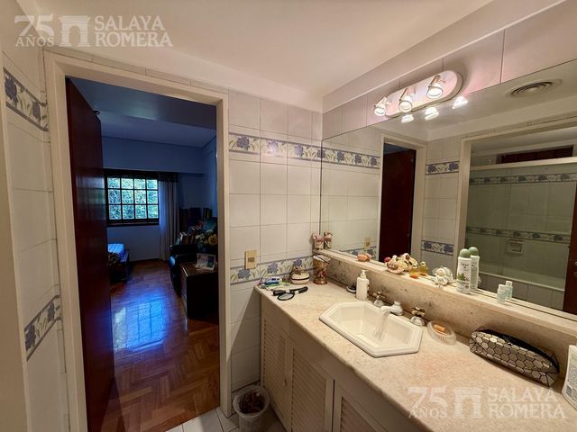 place photo 52