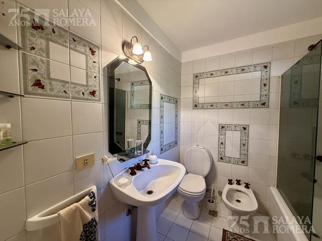 place photo 76