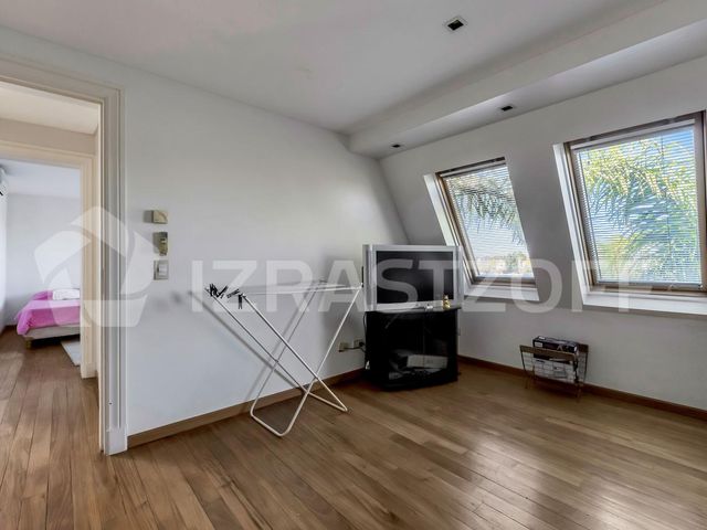 place photo 48