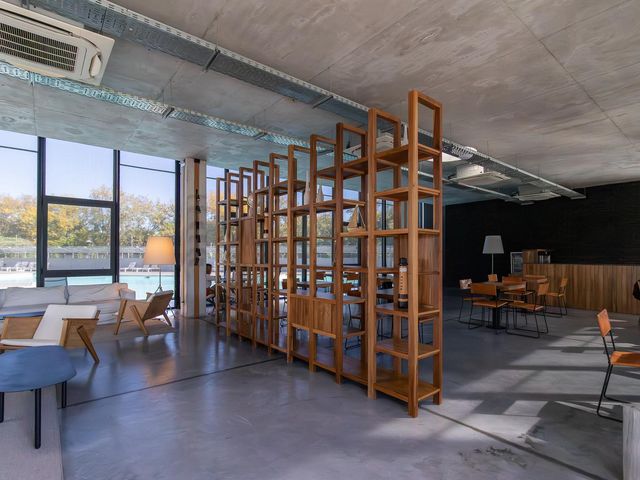 place photo 44