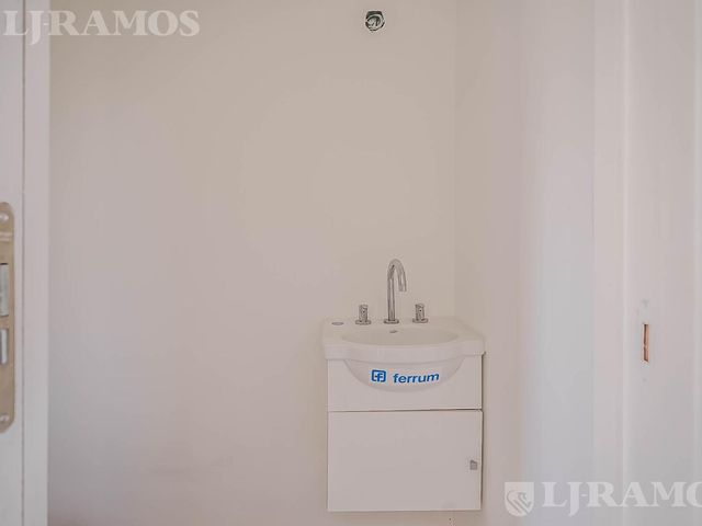 place photo 60